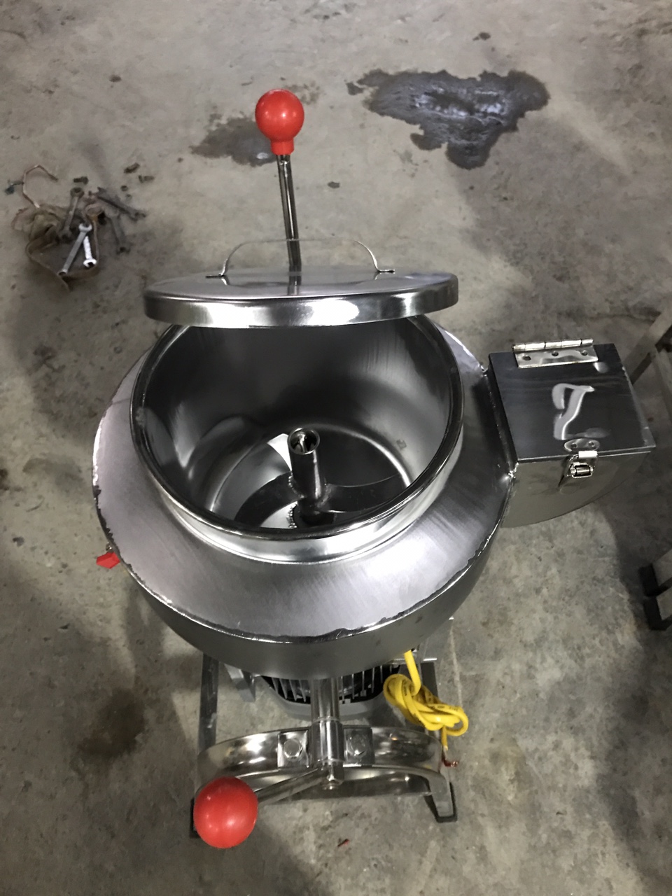 89266526d24931176858